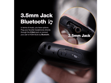 Charger l&#39;image dans la galerie, Gros plan d&#39;un téléphone noir avec prise jack 3,5 mm.
