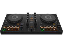 Une console DJ noire avec deux jog wheels et divers boutons.