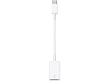 Charger l&#39;image dans la galerie, Un adaptateur USB-C vers USB blanc. USB-C en haut, USB-A en bas. Fond noir.

