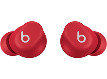 Charger l&#39;image dans la galerie, Écouteurs sans fil rouges. Chaque écouteur a un logo &#39;b&#39; blanc.
