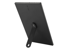 Charger l&#39;image dans la galerie, Une tablette noire avec un support, inclinée vers l&#39;arrière. Le logo ASUS est visible au dos.
