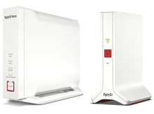 Charger l&#39;image dans la galerie, Deux routeurs blancs côte à côte. L&#39;un a un bouton rouge et du texte.
