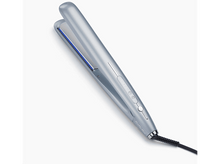 Charger l&#39;image dans la galerie, Un lisseur bleu clair sur une surface blanche. Il a un cordon noir attaché.
