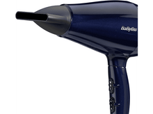 Charger l&#39;image dans la galerie, Sèche-cheveux Babyliss bleu avec buse noire. Fond blanc.
