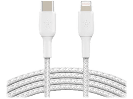 Câble USB-C tressé blanc vers Lightning, avec connecteurs aux deux extrémités.