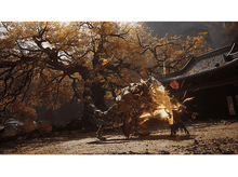 Charger l&#39;image dans la galerie, Une scène cinématographique avec un grand arbre, des personnages qui se battent et des explosions. Cadre automnal avec des feuilles jaunes.
