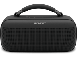 Enceinte Bose noire. Elle a une forme rectangulaire avec une poignée sur le dessus, sur fond noir.
