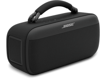Charger l&#39;image dans la galerie, Une enceinte portable Bose noire avec une poignée de transport.
