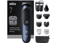 Kit de toilettage pour hommes Braun Series 7. Comprend une tondeuse, des accessoires et une pochette noire, sur fond noir.