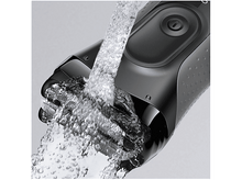 Charger l&#39;image dans la galerie, Une souris de jeu blanche avec un motif en nid d&#39;abeille.
