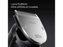 Charger l&#39;image dans la galerie, Gros plan d&#39;une tête de tondeuse Braun ProBlade argentée.
