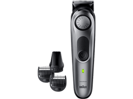 Tondeuse à barbe Braun avec accessoires. Argent et noir. Comprend des peignes et un coupe-nez.