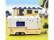Charger l&#39;image dans la galerie, Camping Adventures avec set d&#39;accessoires (SPECMS13086)
