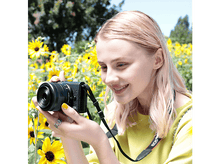 Charger l&#39;image dans la galerie, CANON Appareil photo hybride EOS M200 Noir Travel Kit (3699C040AA) Appareil photo hybride
