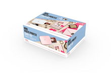 Charger l'image dans la galerie, Une boîte avec les mots 'Mini Photo Printer Craft Kit' sur une surface blanche.
