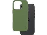 Deux coques de téléphone, une verte avec 'CARE' et une noire. Les deux ont des découpes pour l'appareil photo. Fond noir.