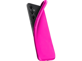 Coque de téléphone rose sur un téléphone noir. La coque est incurvée et recouvre partiellement le téléphone.