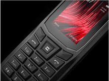 Charger l&#39;image dans la galerie, Un téléphone noir avec un clavier. L&#39;écran affiche des graphiques rouges et blancs.
