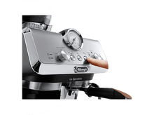Charger l&#39;image dans la galerie, DE LONGHI Machine à expresso à pression manuelle La Specialista Arte Evo (EC9155.MB)
