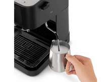 Charger l&#39;image dans la galerie, DE LONGHI Machine expresso Stilosa (EC235.BK)
