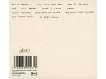 Charger l'image dans la galerie, Une liste de titres de chansons avec une pochette d'album. Le texte est manuscrit avec un code-barres en bas.
