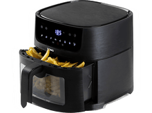 Charger l&#39;image dans la galerie, Friteuse à air noire, avec frites dans le panier, fond blanc.
