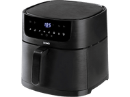 Friteuse à air noire avec affichage numérique et poignée. Le fond est noir.