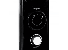 Charger l&#39;image dans la galerie, Panneau de contrôle du chauffage noir. Deux cadrans : réglage de la chaleur et thermostat. Fond blanc.
