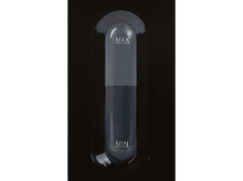 Charger l'image dans la galerie, Gros plan d'un indicateur de niveau d'eau affichant 'MAX' et 'MIN' sur une surface sombre.
