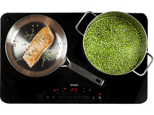 Charger l&#39;image dans la galerie, Un repose-poignet noir avec le mot &quot;Sharkoon&quot; en petite police à droite.
