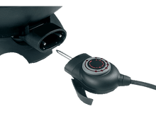 Charger l&#39;image dans la galerie, Gros plan sur une prise d&#39;appareil électrique et son entrée.
