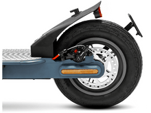 Charger l&#39;image dans la galerie, DUCATI Trottinette électrique MT Ducati Pro-I Evo Max Advanced Safety 10&quot; 2025
