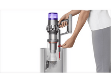 Charger l&#39;image dans la galerie, DYSON Aspirateur balai V11 Extra
