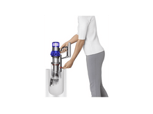 Charger l&#39;image dans la galerie, DYSON Aspirateur balai V15 Detect Fluffy 2023 (476547-01)

