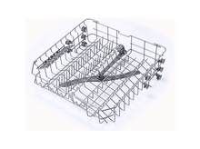 Charger l&#39;image dans la galerie, Panier de lave-vaisselle, argenté, vide, avec un design en grille et plusieurs supports.
