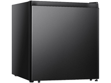 Charger l&#39;image dans la galerie, Mini-réfrigérateur noir avec une porte et un dessus sombre.
