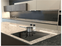 Charger l&#39;image dans la galerie, Une cuisine avec un plan de travail en pierre, une plaque à induction et une casserole. Meubles hauts et crédence noire.
