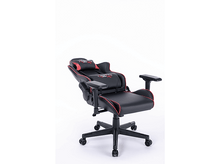 Charger l&#39;image dans la galerie, Chaise gaming noire et rouge avec appui-tête, accoudoirs et roulettes, isolée sur fond blanc.
