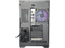 Charger l&#39;image dans la galerie, Arrière d&#39;un boîtier PC, composants visibles, lumières colorées, fond blanc.
