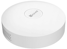 Charger l&#39;image dans la galerie, Appareil domestique intelligent EZVIZ blanc et circulaire, isolé sur fond blanc.
