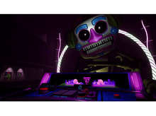 Charger l&#39;image dans la galerie, Robot avec un écran. Une configuration de style DJ. Lumières au néon.
