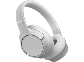 Casque audio gris clair. Le casque est circum-auriculaire. Fond noir.