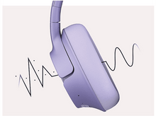 Charger l&#39;image dans la galerie, Un casque violet avec un graphique sonore ondulé, sur un fond neutre.
