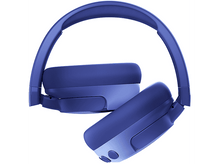 Charger l&#39;image dans la galerie, Casque bleu plié, sur fond blanc. Les oreillettes sont visibles.
