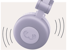 Charger l&#39;image dans la galerie, Gros plan sur un casque gris avec des ondes sonores.
