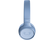 Charger l&#39;image dans la galerie, Casque audio bleu clair. Le mot FUSE est écrit en haut du bandeau.

