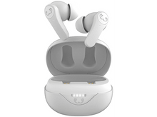 Charger l&#39;image dans la galerie, Écouteurs blancs, deux à l&#39;intérieur d&#39;un étui de chargement avec indicateurs lumineux.
