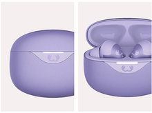 Charger l&#39;image dans la galerie, Deux images d&#39;un étui d&#39;écouteurs violets. Un fermé, un ouvert avec les écouteurs à l&#39;intérieur.
