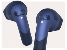 Charger l'image dans la galerie, Deux écouteurs sans fil bleus avec un logo de crabe, isolés.
