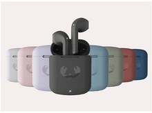 Charger l'image dans la galerie, Écouteurs dans des étuis de différentes couleurs.
